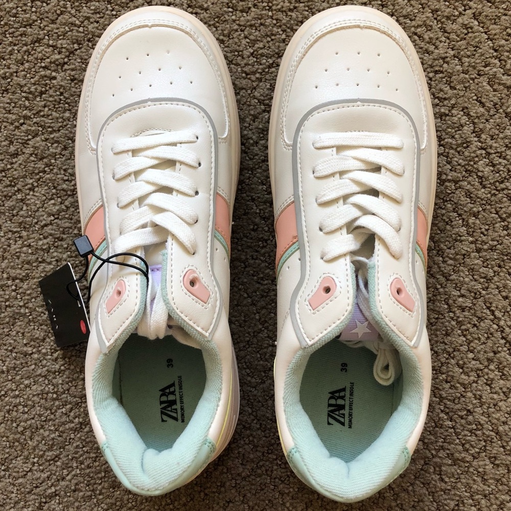 Zara girls pastel retro sneakers!😍